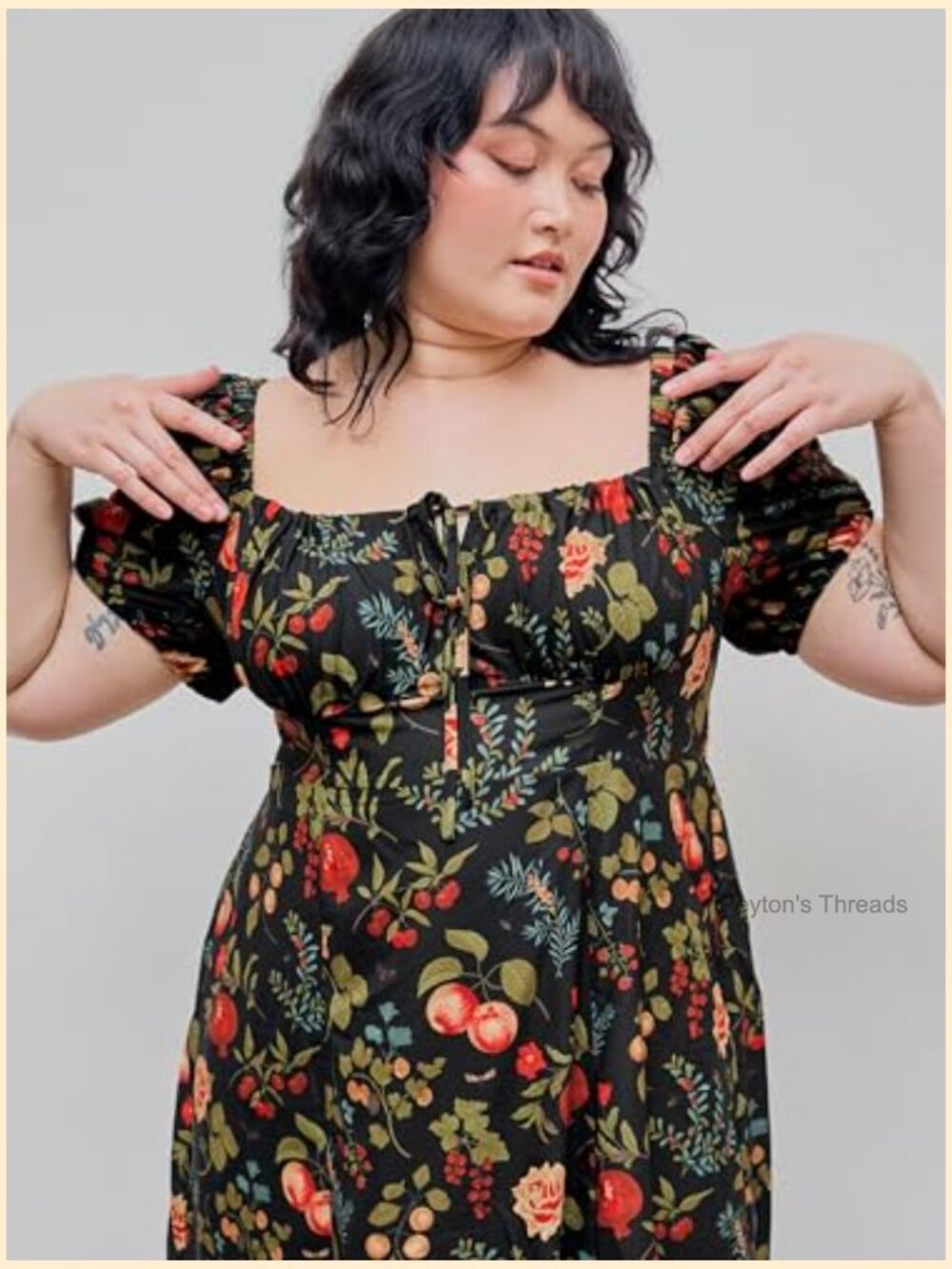 Plus Size Floral Fruit Midi Dress with Puff Sleeves & Split - Picture 3 of 7